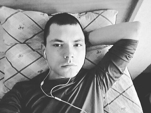  29434845  Alexander, 27 ,    