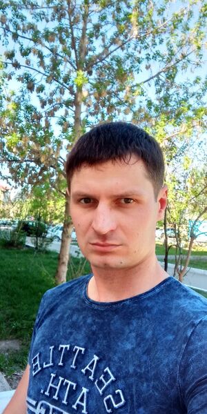  ,   Leo, 39 ,   ,   , c 