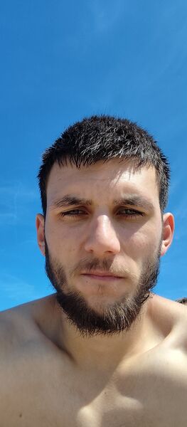  Livry-Gargan,   Vasyl, 20 ,   ,   