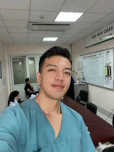  ,   Dr cou duy, 43 ,   ,   