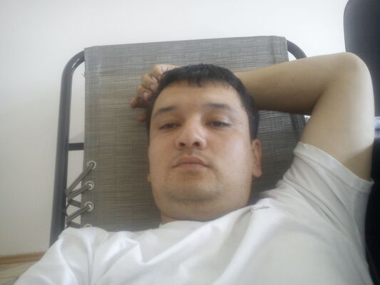  ,   Oybek, 39 ,   