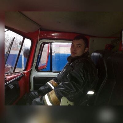  ,   SuleimenKais, 32 ,   ,   