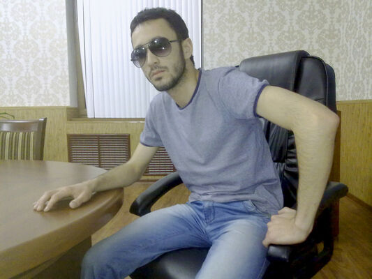  ,   Lonely Macho, 34 ,   ,   , c 