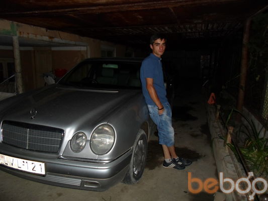  ,   Gio, 37 ,   