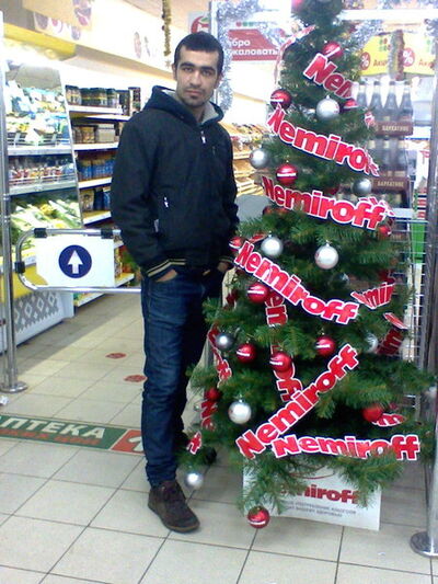  ,   Jenya, 35 ,   