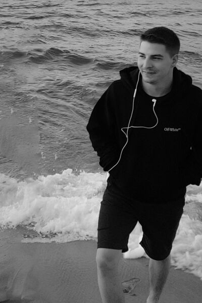  ,   Bartek, 28 ,   ,   