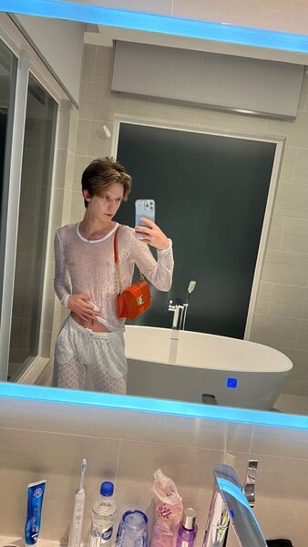 ,   , 25 ,   ,   