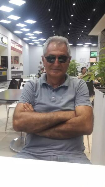  ,   Ali, 60 ,   ,   