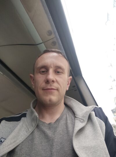  ,   Denis, 35 ,   ,   , c 