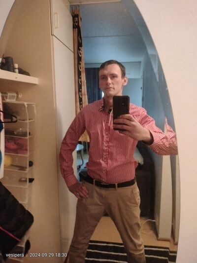  ,   Anton, 35 ,   ,   , c 