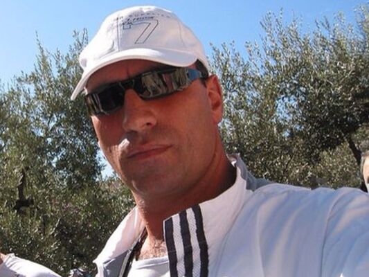  ,   Galan, 48 ,   ,   