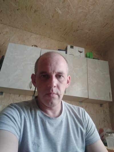  ,   Vladislav, 43 ,   c 