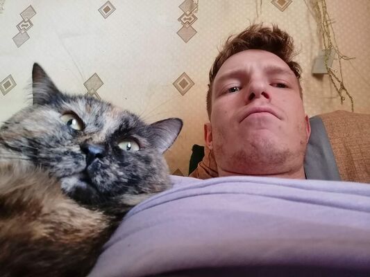  ,   Pavel Volkov, 32 ,  