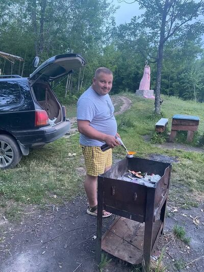  --,   Artyom, 32 ,   ,   , c , 