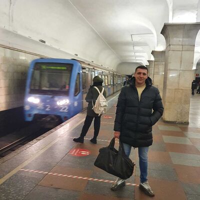  ,   Alex, 37 ,   ,   , 