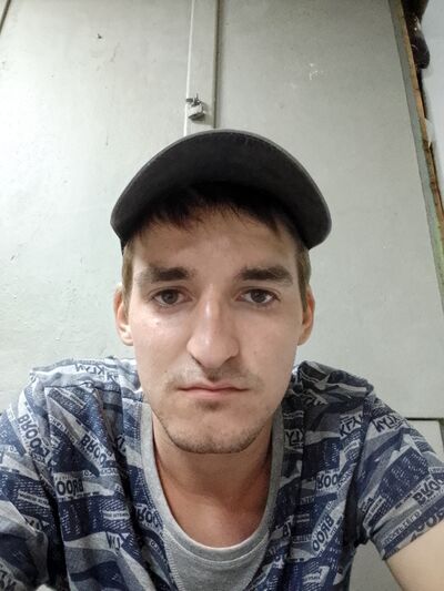  ,   Kolya, 24 ,   ,   