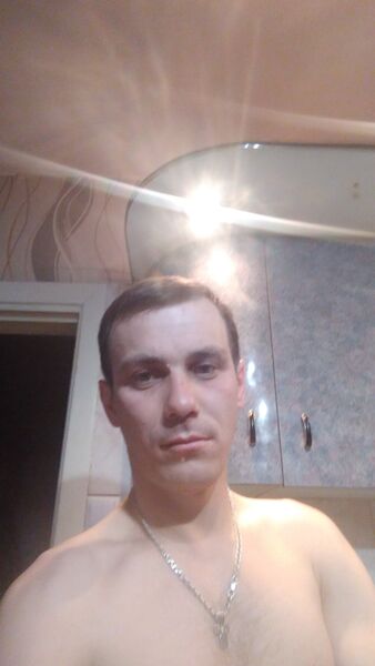  --,   Maxim, 39 ,   ,   
