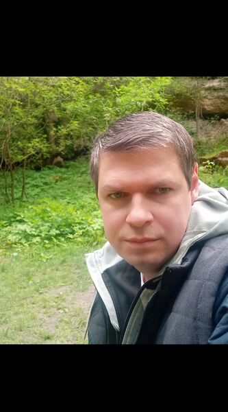  ,   Denis, 42 ,   ,   