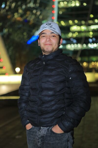  ,   Zarif, 22 ,   ,   