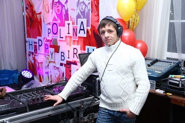  ,   Ivan, 40 ,   ,   , c , 