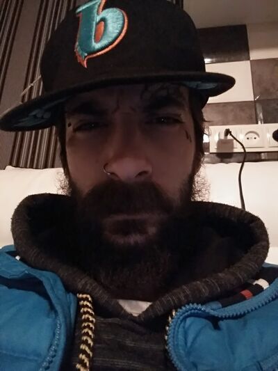  ,   Bazenba, 31 ,   