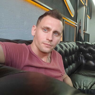  ,   DenIs, 35 ,   ,   , c 
