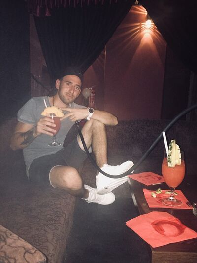  ,   Kolya, 31 ,   