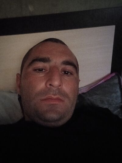  ,   Suren, 33 ,   ,   