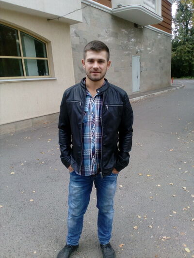  ,   Andrei, 32 ,   ,   , c 