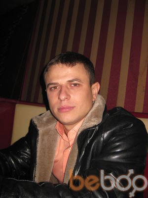  ,   Mihail, 36 ,  