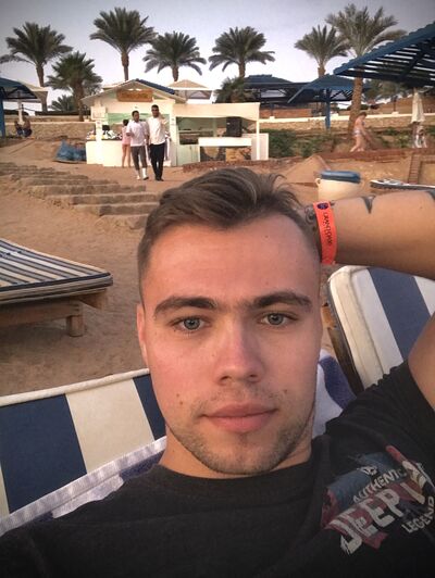  ,   Denny, 31 ,   ,   