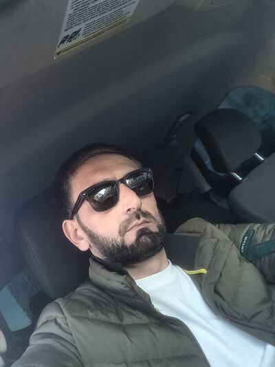  ,   Ferid, 41 ,   c 