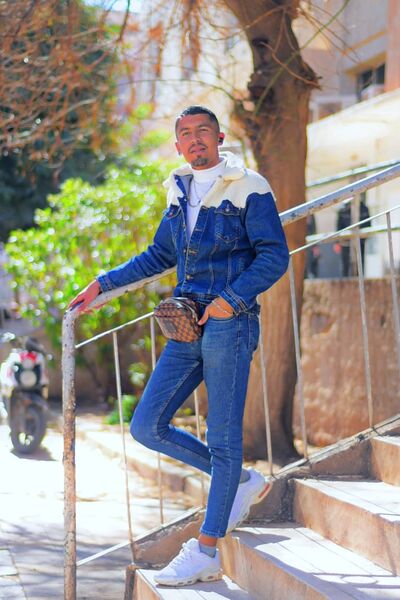  ,   Mohamed, 27 ,   ,   