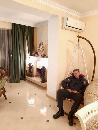  ,   Alexandre, 44 ,   ,   