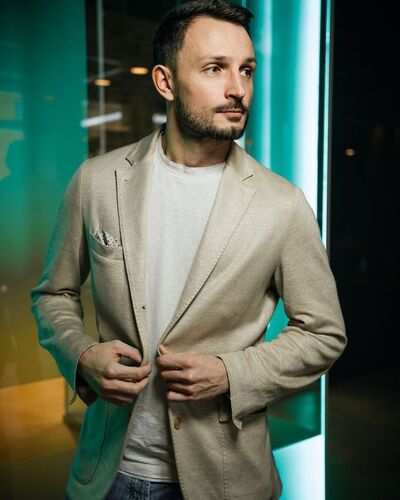  ,   Roman, 37 ,   ,   