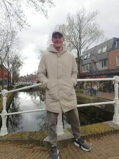  ,   Ilya, 36 ,   ,   , c , 
