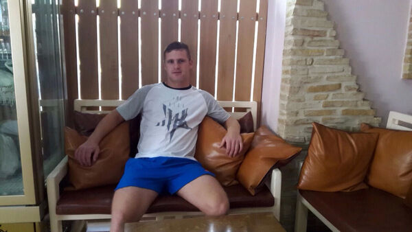  ,   Iurii, 34 ,   ,   , c 