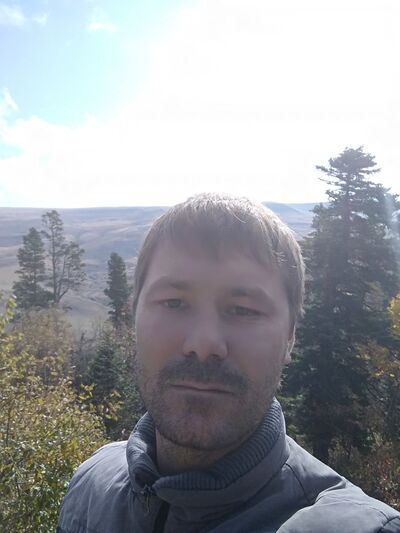  --,   , 39 ,  