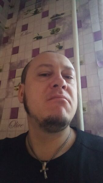  ,   Genek, 40 ,   ,   , 
