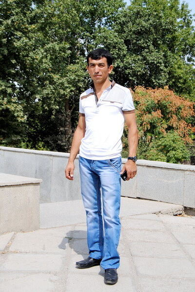  ,   Akmalhon, 43 ,   
