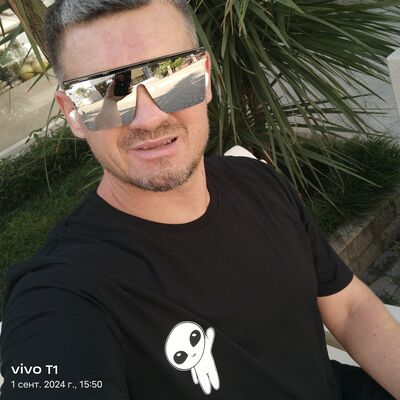  ,   Ramzi, 43 ,   ,   