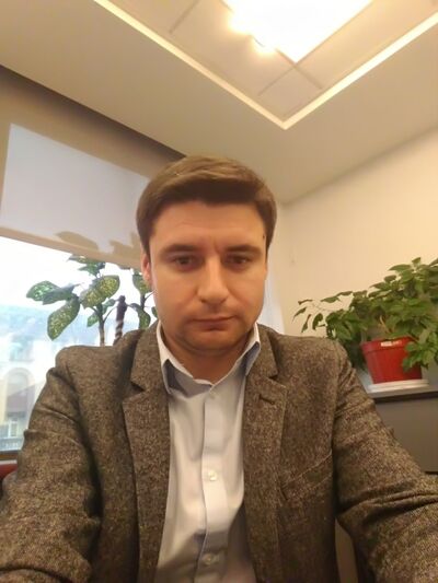  ,   Denis, 41 ,   ,   