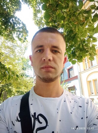  Gliwice,   Vitalik, 32 ,   ,   