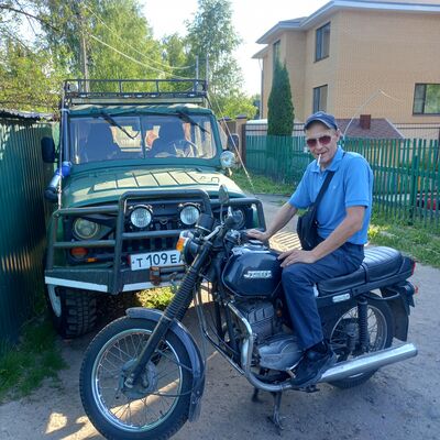  ,   Pavel, 44 ,   ,   