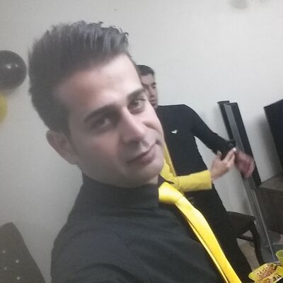  ,   Reza, 44 ,   ,   , c 