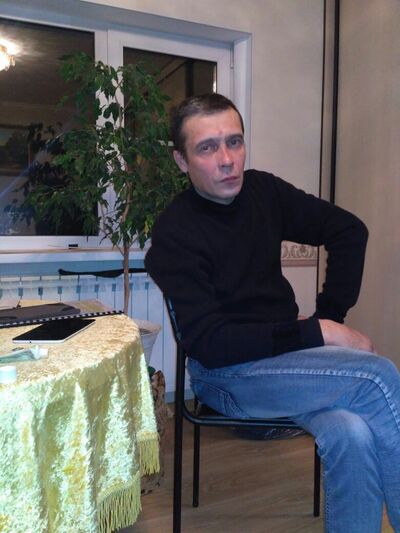  ,   Tim, 48 ,     , c 