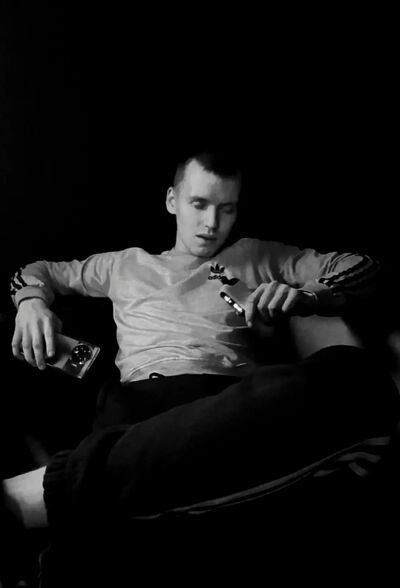  ,   Arseny, 22 ,     , c 