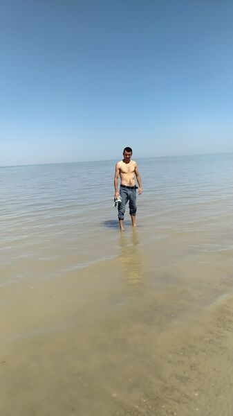  ,   Oybek, 29 ,   ,   