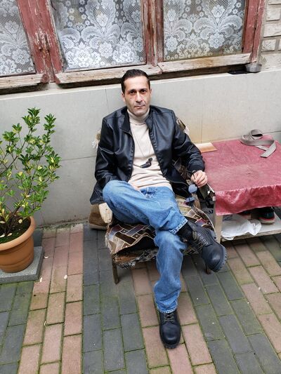  ,   Davit, 39 ,   ,   , c , 
