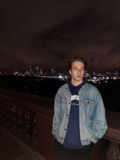  -,   , 22 ,  